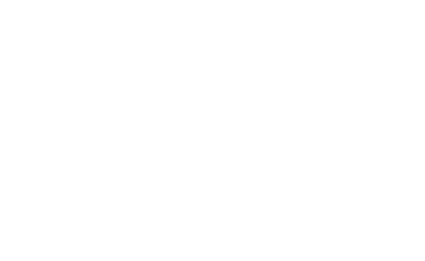 本名・樫井栄児（かしいえいじ）二月二日生まれ　身長181センチ、体重72キロ。 初陣は五歳の頃。初陣から皆殺しだった。そのときより既に天才の名を欲しいままにしていた。サーベルの銘は「牛蒡剣」。サーベル自体は特別なものではないただの量産品なのだが、とても大切に使っている。細身ではあるが、かなりの大食漢。戦士としてアルコールは摂取しないので、ひとりでご飯が食べられるお店に、とても詳しい。